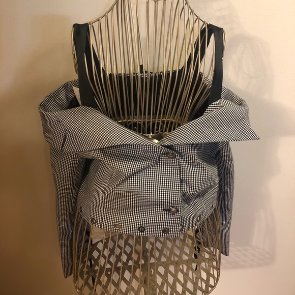 Fashion Nova Tops - NWT Off The Shoulder Top